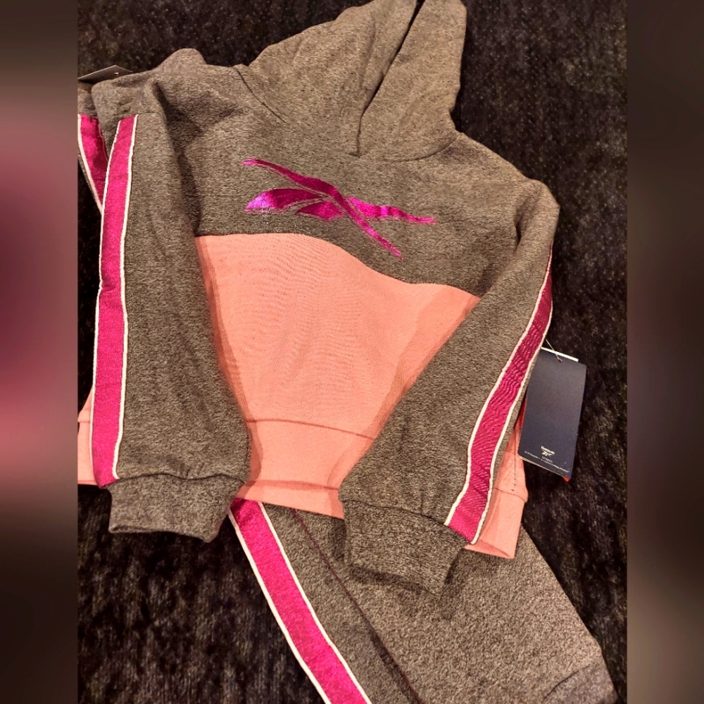 NWT Reebok Girls Sweat Suit
